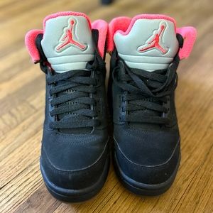 Air Jordan retro 5s